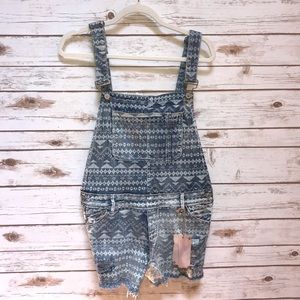 🌻NWT the hart jean overalls size large